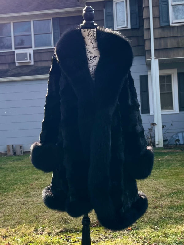 DY BLACK MINK/FOX TRIMMING