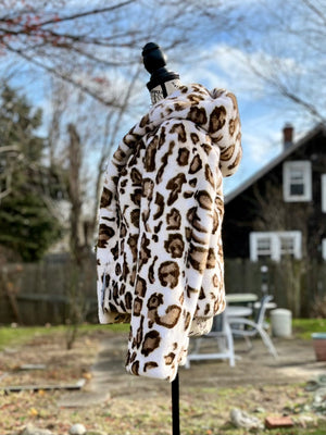 WHITE MINK LEOPARD PRINT