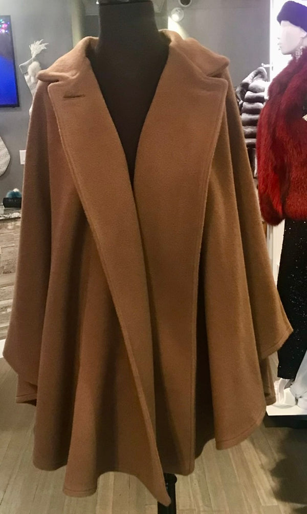 BABY ALPACA CAPE