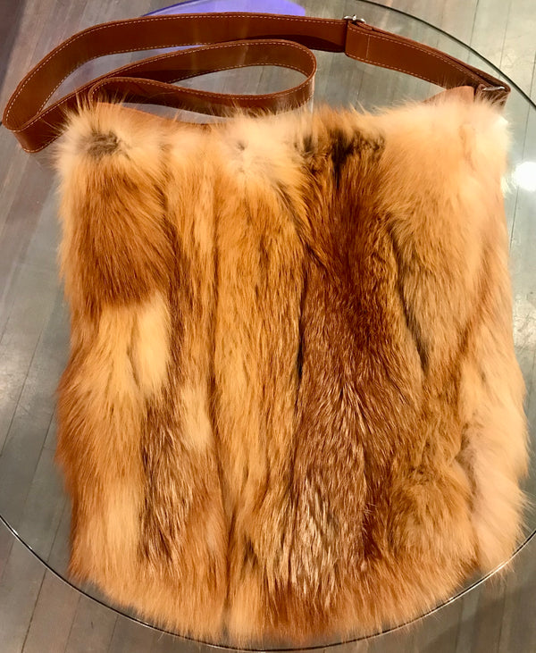 RED FOX SHOULDER BAG