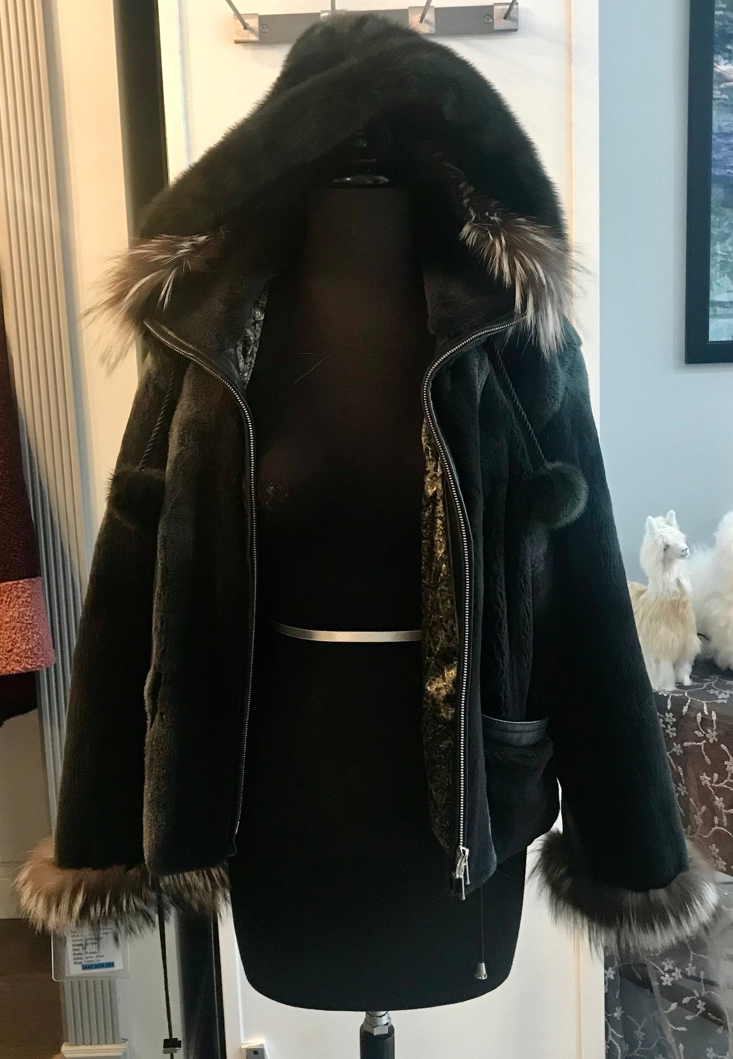 SHEARED BEAVER CROP JKT - SILVER FIX TRIM DETACH MINK HOOD