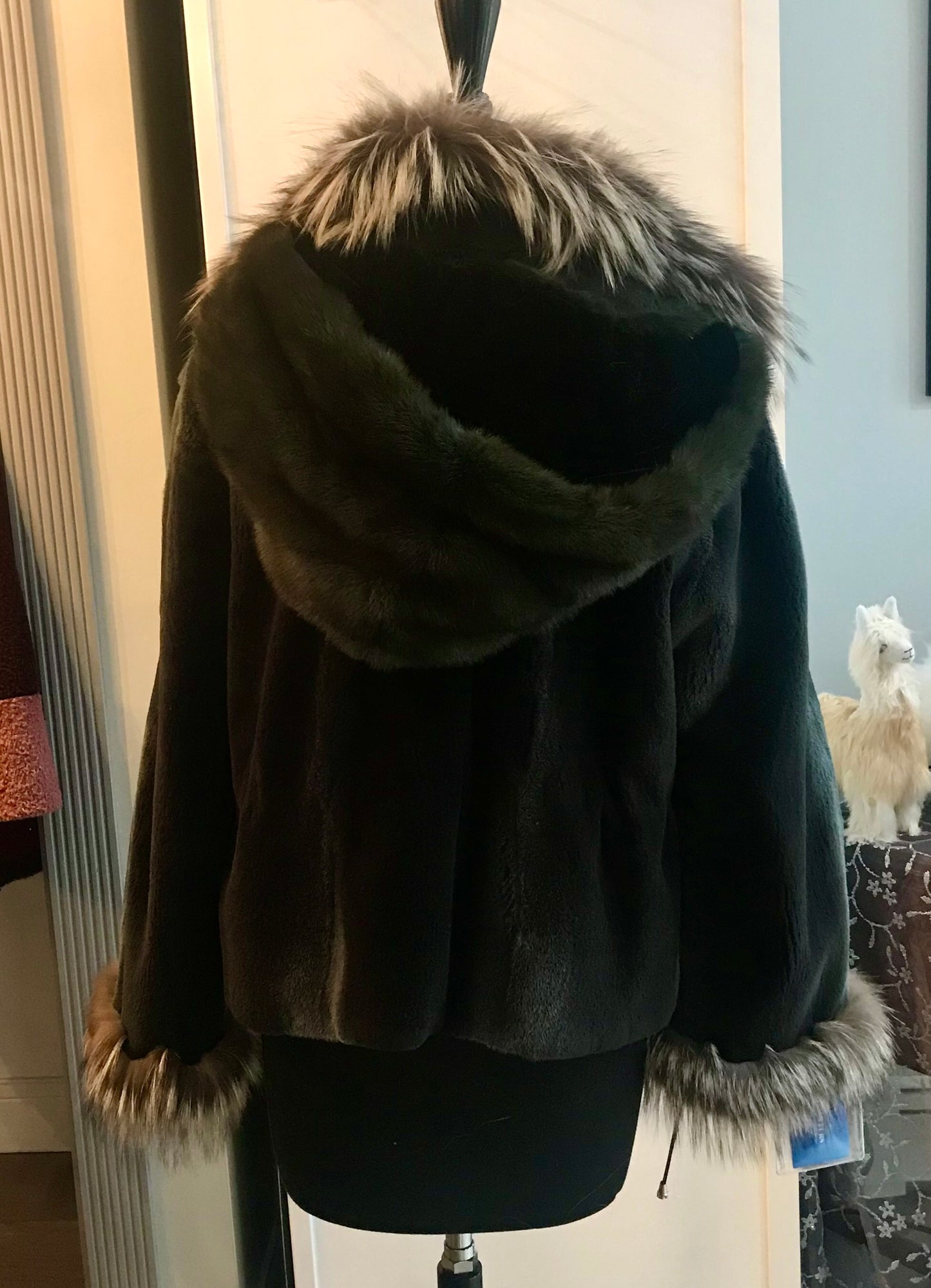 SHEARED BEAVER CROP JKT - SILVER FIX TRIM DETACH MINK HOOD