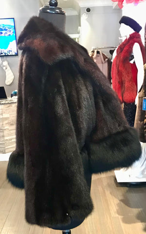 CROP MINK WITH FOX TRIM