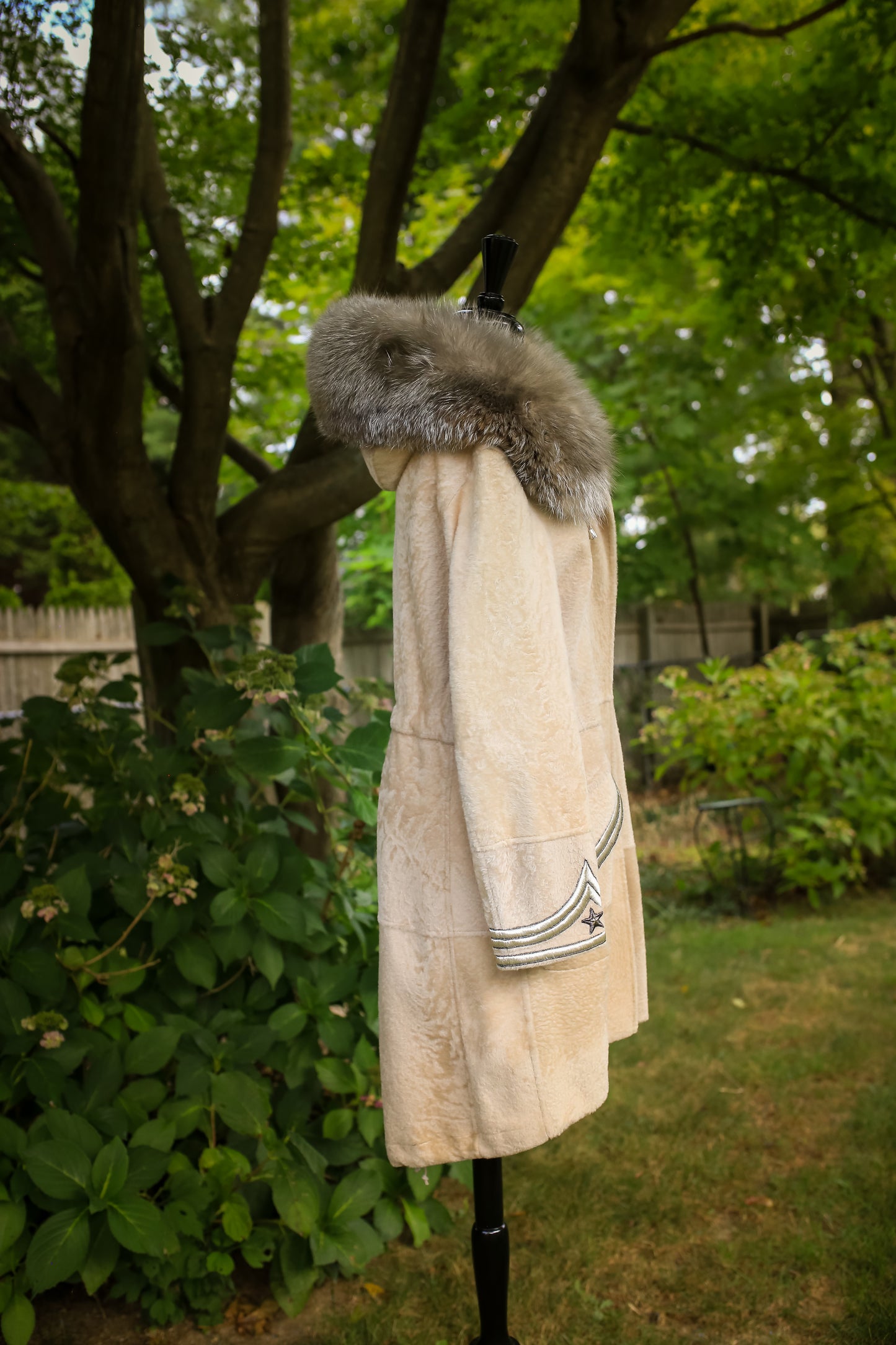 Astrakhan Lamb & Fox Trim Hood & Decals