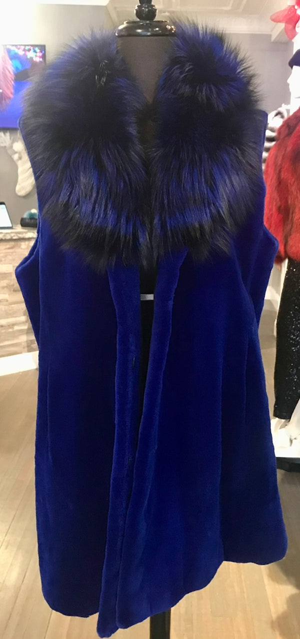 SHEARED MINK VEST WITH MATCHING FOX COLLAR