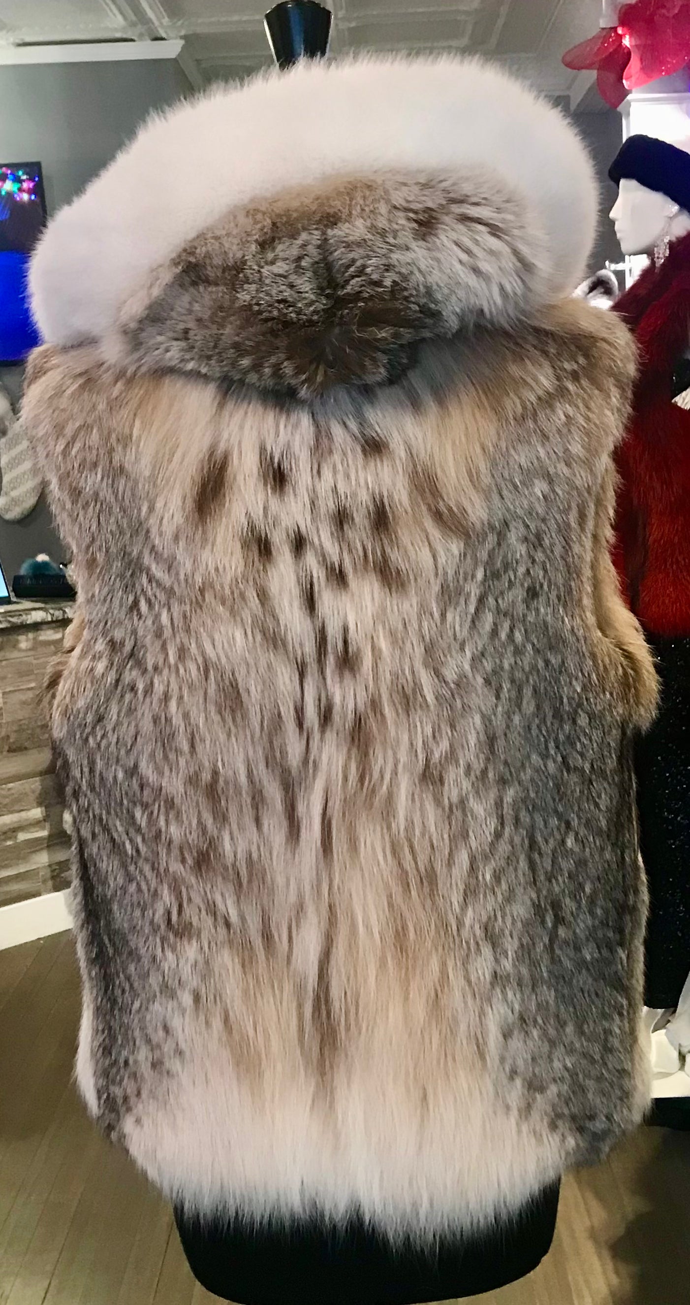 White fox discount fur vest