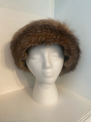 Black Wool Felt Hat Trimmed with Brown Fox